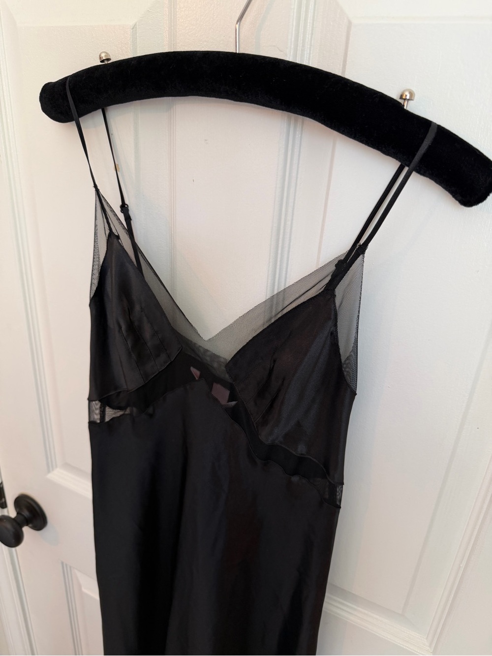 Victoria's Secret Black Long Silky Slip with Mesh Trim - Picture 4 of 10